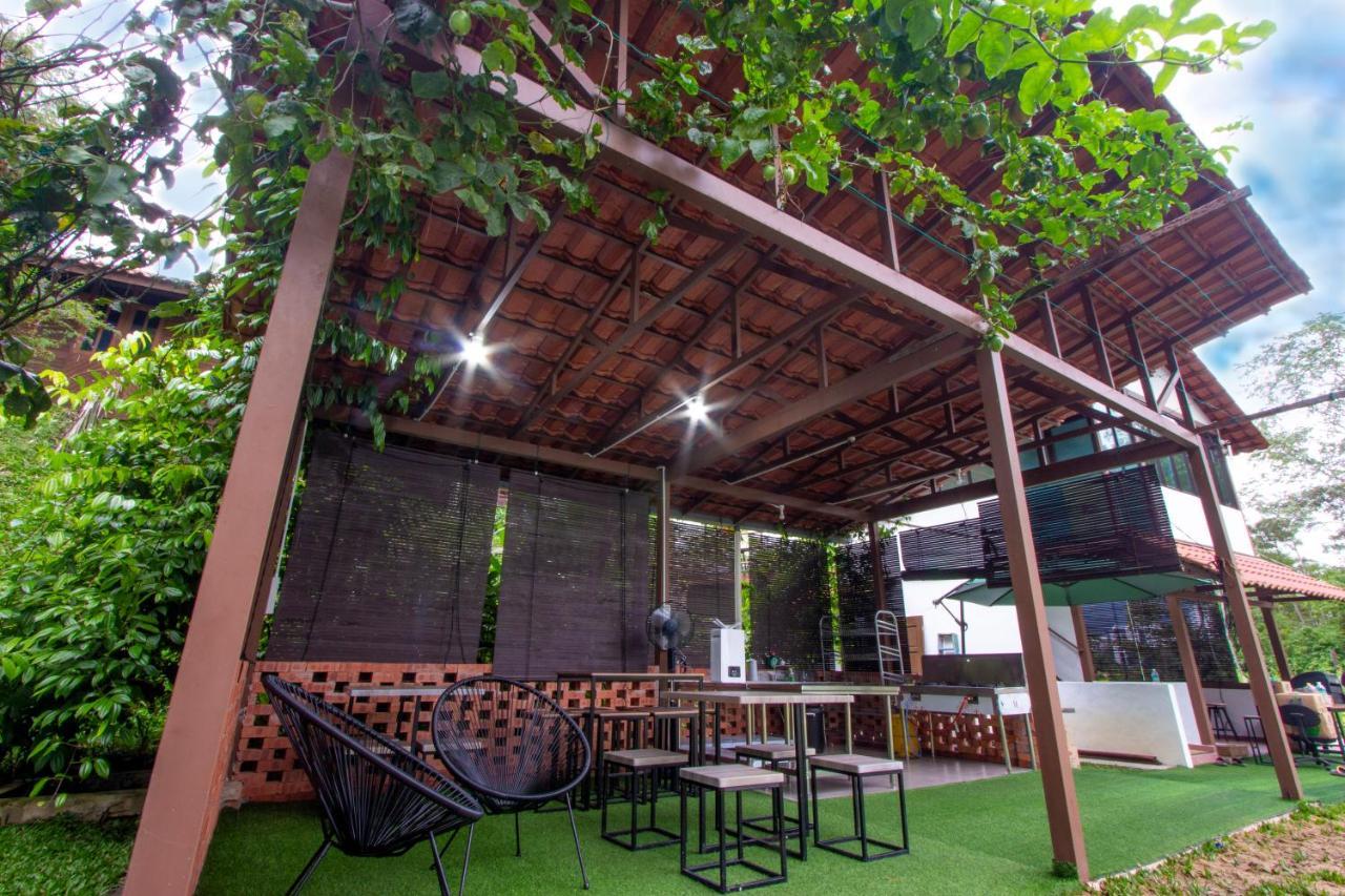 Genting Greenwoods Tiny Houses & Events Hall Genting Highlands Exteriör bild